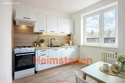 Pronájem bytu 2+1 56 m² Zelená, Ostrava - Mariánské Hory