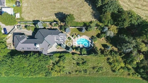 Prodej rodinného domu 609 m², pozemek 2267 m²