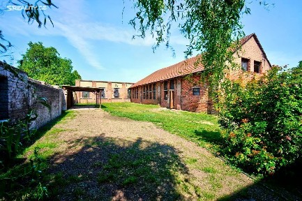 Prodej rodinného domu 500 m², pozemek 1112 m²