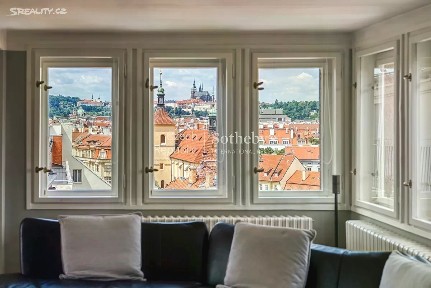 Pronájem bytu 3+kk 250 m² Dlouhá, Praha - Staré Město