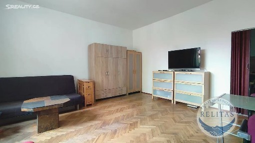Pronájem bytu 2+kk 51 m² U gymnázia, Praha - Nusle