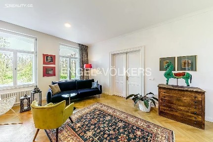 Pronájem bytu 3+kk 138 m² Polská, Praha - Vinohrady