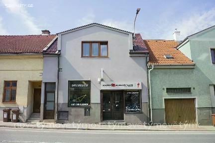 Pražská, Přelouč