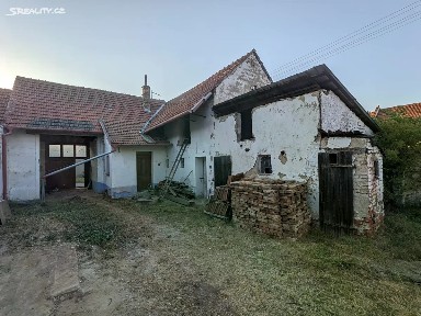 Studená, Uherský Ostroh - Ostrožské Předměstí