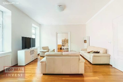 Pronájem bytu 3+1 99 m² Kpt. Jaroše, Kroměříž