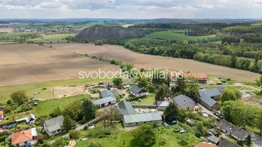 Prodej rodinného domu 494 m², pozemek 3750 m²