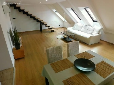 Prodej bytu 2+kk 106 m² Navrátilova, Praha - Nové Město