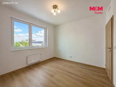 Prodej bytu 3+kk 68 m² Praha - Hostivař
