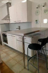 Pronájem bytu 1+kk 35 m² Mattioliho, Praha - Záběhlice
