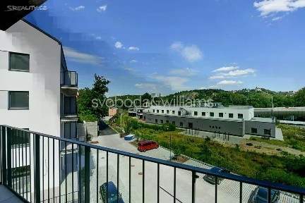 Pronájem bytu 1+kk 27 m² Na Zlíchově, Praha - Hlubočepy