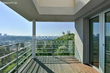 Pronájem bytu 5+kk 181 m² U Dívčích hradů, Praha - Smíchov