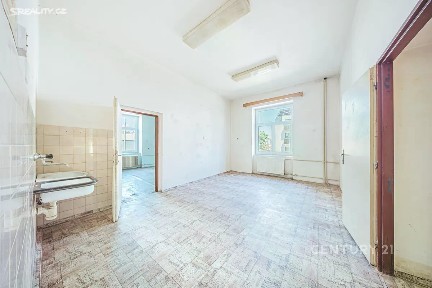 Prodej komerční nemovitosti 120 m²