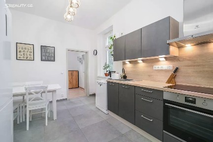 Prodej bytu 3+1 77 m² Duchcovská, Teplice