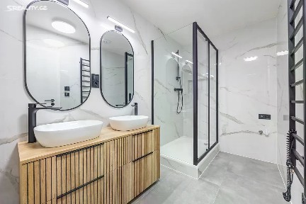 Prodej bytu 4+kk 90 m² Svídnická, Praha - Troja