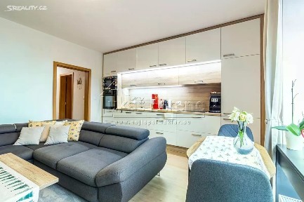 Pronájem bytu 2+kk 52 m² Pšeničná, Hostivice