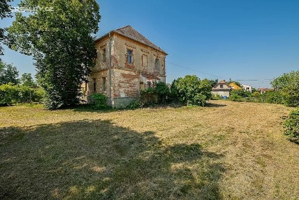 Ke Skalce, Tuklaty - Tlustovousy