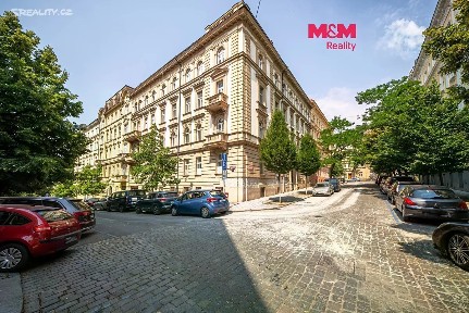 Prodej bytu 3+kk 115 m² Na Kozačce, Praha - Vinohrady