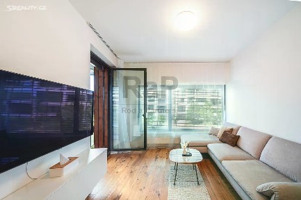 Prodej bytu 2+kk 41 m² Dostalové, Praha - Hlubočepy