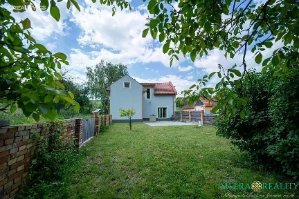 Prodej rodinného domu 140 m², pozemek 1418 m²