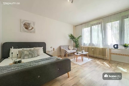 Prodej bytu 1+kk 29 m² Kosmonautů, Pardubice - Polabiny