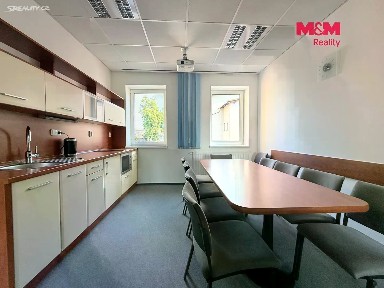 Pronájem kanceláře 95 m²
