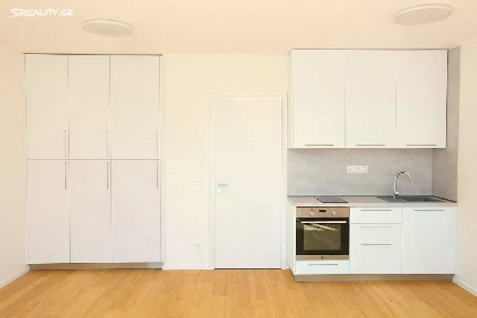 Pronájem bytu 1+kk 36 m² Bratislavská, Brno - Zábrdovice