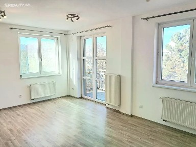 Pronájem bytu 1+kk 34 m² Záveská, Praha - Hostivař
