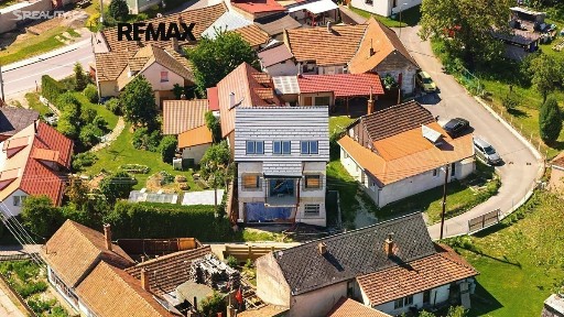 Prodej kanceláře 158 m²