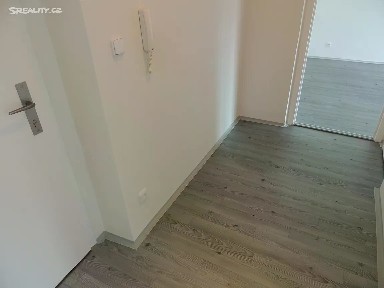 Pronájem bytu 1+1 36 m² Volgogradská, Ostrava - Zábřeh