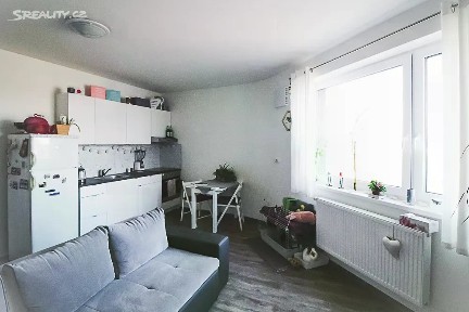 Pronájem bytu 1+kk 31 m² třída Generála Píky, Brno - Černá Pole