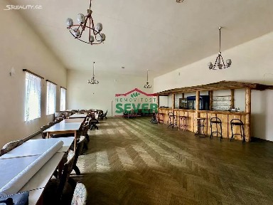 nám. Pionýrů, Hora Svaté Kateřiny