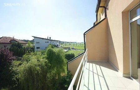 Pronájem rodinného domu 230 m², pozemek 400 m² Na závěji, Praha - Nebušice