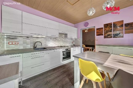 Prodej bytu 3+1 84 m² Krahulčí