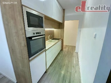 Prodej bytu 3+1 64 m² Jeremiášova, Olomouc - Povel