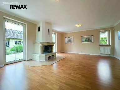 Pronájem rodinného domu 160 m², pozemek 1155 m² Malá Hraštice