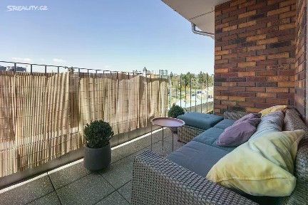 Pronájem bytu 3+kk 100 m² U Leskavy, Brno - Brno-Starý Lískovec