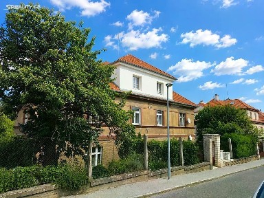 Prodej bytu 2+1 54 m² V břízkách, Praha - Košíře