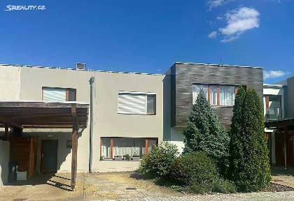 Pronájem rodinného domu 145 m², pozemek 270 m² Dolní Břežany