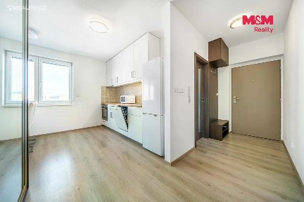 Pronájem bytu 1+kk 36 m² Presslova, Plzeň - Jižní Předměstí