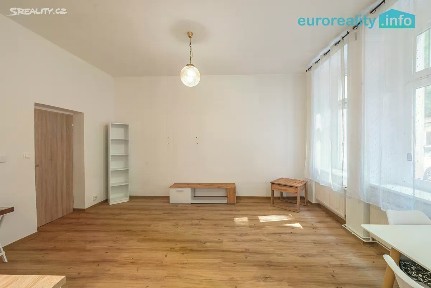 Pronájem bytu 3+kk 77 m² Třebízského, Mariánské Lázně