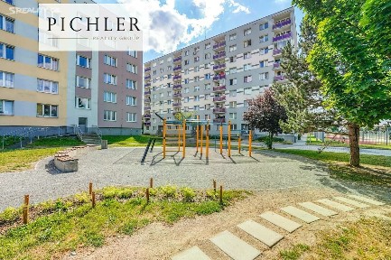 Prodej bytu 3+1 65 m² Zábělská, Plzeň - Doubravka