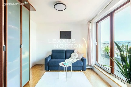 Prodej bytu 4+kk 131 m² Na Srážku, Praha - Modřany