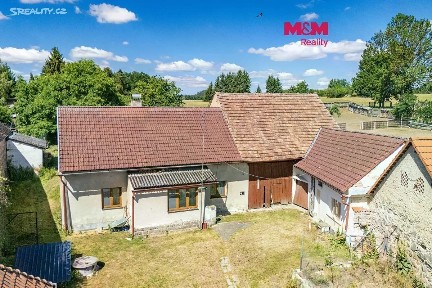 Prodej rodinného domu 85 m², pozemek 5365 m²
