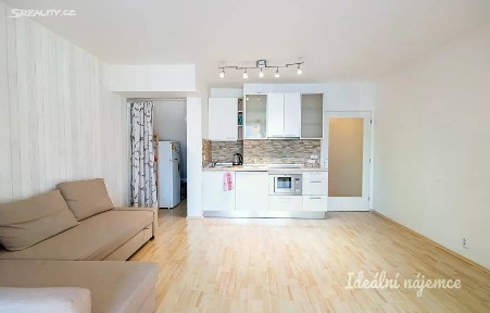 Pronájem bytu 2+kk 44 m² Skloněná, Praha - Vysočany