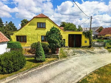 Prodej rodinného domu 198 m², pozemek 1268 m²