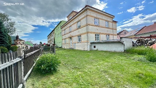 Palackého, Třešť