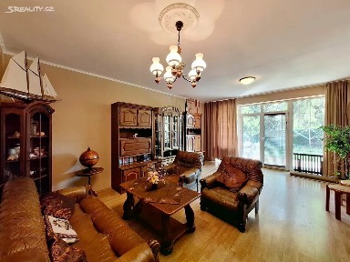 Pronájem rodinného domu 200 m², pozemek 300 m² Školní, Želešice