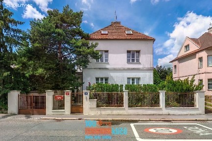 Prodej ubytovacího zařízení 211 m²