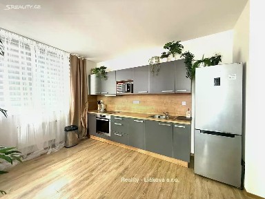 Pronájem bytu 2+kk 46 m² Velká Hradební, Ústí nad Labem - Ústí nad Labem-centrum