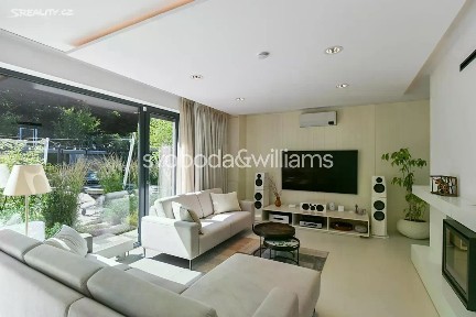 Prodej rodinného domu 278 m², pozemek 741 m² Horkého, Praha - Modřany